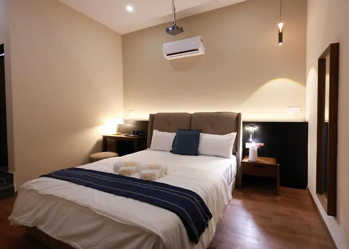 The Cintra Muse Hotel At Central Of Georgetown And Unesco